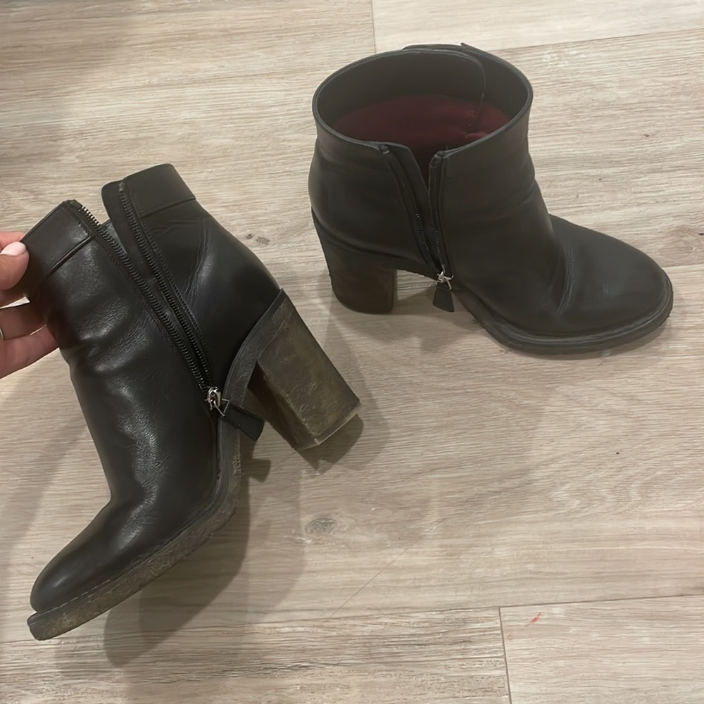 Chanel ankle booties - Picture 7 of 7